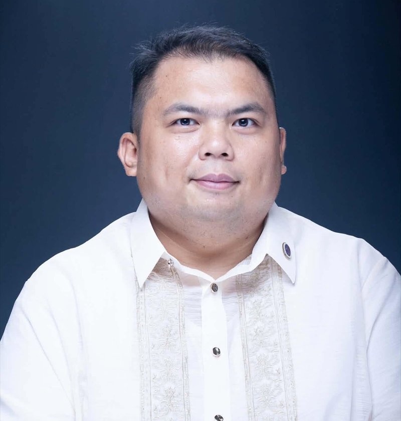 Portrait of Dr. Atty. Earl Louie M. Masacayan